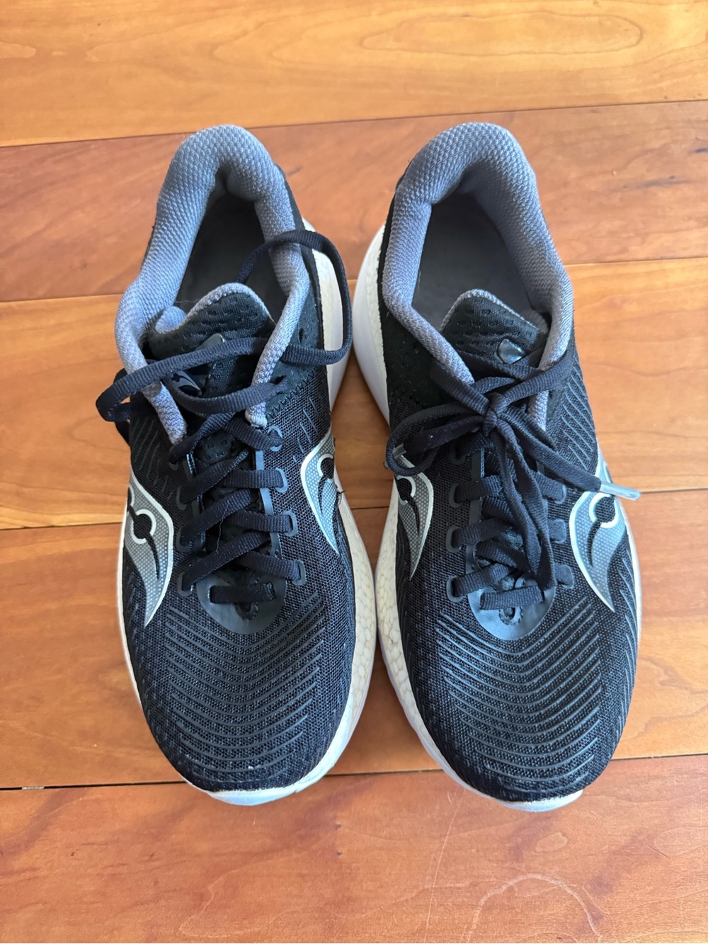 Saucony Kinvara Pro Black and Gray Running Shoes